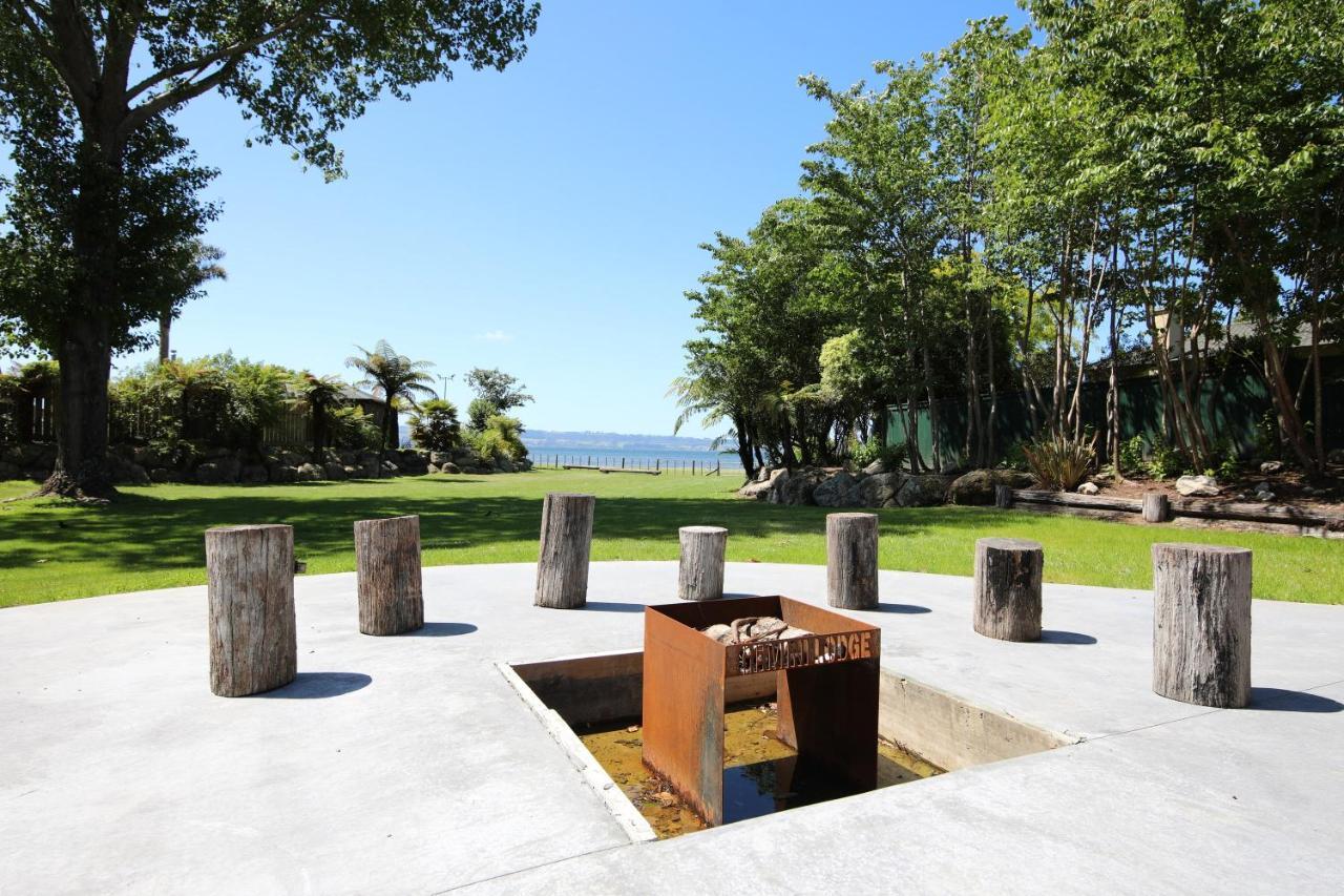 Gemini Lodge Rotorua Extérieur photo